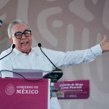TIENE LAS MANOS LIMPIAS: RESPALDA MORENA A ROCHA MOYA