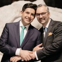 MARTÍN BORREGO RENUNCIA TRAS ESCÁNDALO POR SU BODA EN EL MUNAL