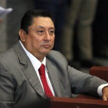 DESTITUYEN A FISCAL TRAS SOLICITAR DESAFUERO DE C. BLANCO; NUEVO, CERCANO A LA GOBERNADORA