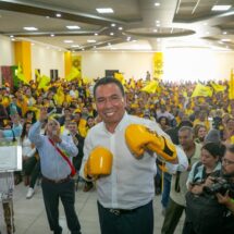 CON NUEVA DIRIGENCIA NACE EL PRD COMO PARTIDO LOCAL EN EDOMEX