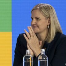 KIRSTY COVENTRY, PRIMERA MUJER EN PRESIDIR EL COI