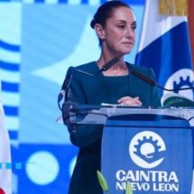 SHEINBAUM DESTACA FORTALEZA ECONÓMICA DE MÉXICO EN TOMA DE PROTESTA DE CAINTRA NUEVO LEÓN