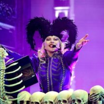 LADY GAGA ARRASA EN COACHELLA 2025 CON SU SHOW LEGENDARIO