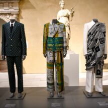 MET GALA 2025: LA ELEGANCIA NEGRA TOMA EL CENTRO DEL ESCENARIO