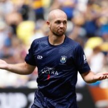 CHRISTIAN GRAY: PROFE DE DÍA, HÉROE DE NOCHE; HIZO HISTORIA ANTE BOCA