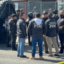 DRAMA EN IGLESIA DE LA GAM; ABATEN A HOMBRE ARMADO TRAS TOMAR REHÉN