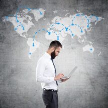 LIDERAR EN UN MUNDO INTERCONECTADO: EL VALOR DE ESTUDIAR UN POSGRADO HOY