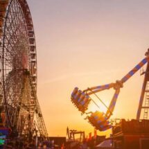 SE PARTE EN DOS JUEGO MECÁNICO EN ARABIA SAUDITA: 23 HERIDOS