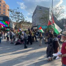 Protesta en Kingston, Londres, contra la ofensiva israelí en Palestina