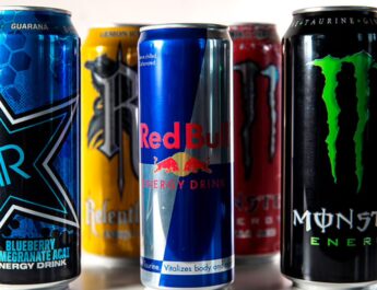 Diputados prohíben vender bebidas energéticas a menores; el dictamen pasa al Senado