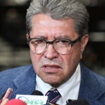 Monreal arremete contra oposición por exigir reactivación del FONDEN