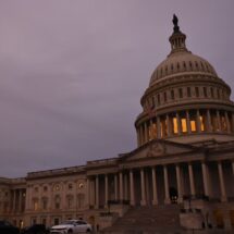 ¿Por qué el Gobierno de EE. UU. “cierra” y opera a medias?