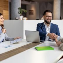 Del título al certificado: la nueva moneda del talento profesional