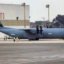Aterriza avión militar de EU en Toluca en plena tensión por amenazas de ataques a cárteles
