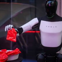 Elon Musk da giro histórico en Tesla: Elimina Model S y X para enfocarse en robots Optimus