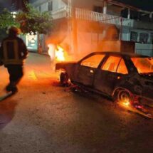 Ataques armados dejan 10 muertos y heridos en Acapulco; enfrentamiento en Nayarit arroja 20 detenidos