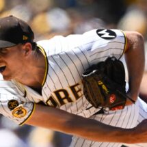 Padres caen en su estreno de temporada 2026; Wilmer Flores se integra a Toros de Tijuana