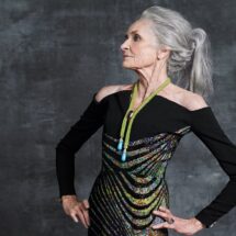 Fallece Daphne Selfe, la modelo más longeva del mundo, a los 97 años