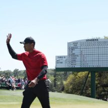 Arrestan a Tiger Woods en Florida tras accidente y negativa a prueba de orina