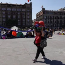 CNTE levanta plantón en el Zócalo tras 72 horas de paro nacional; amenazan con protestas durante el Mundial