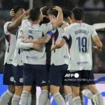 Cruz Azul elimina a Monterrey y avanza a cuartos de Champions Cup