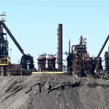 Trabajadores de AHMSA exigen claridad sobre subasta mientras vence plazo judicial