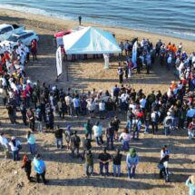 Anuncia Sheinbaum uso de sargazo en obras y refuerza limpieza de playas para Semana Santa