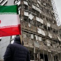 Irán rechaza plan de paz de EE.UU. y escala tensión militar en Medio Oriente