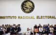 Consejeros salientes del INE denuncian persecución política en su última sesión
