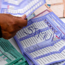 Informe critica fallas y simulación en elecciones judiciales de 2025