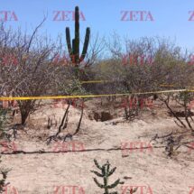 Familiares de desaparecido bloquean aeropuerto de Los Cabos tras hallazgo de fosas en BCS