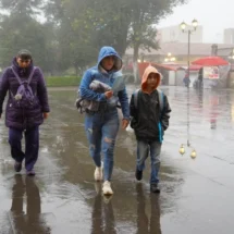 México enfrenta clima extremo: heladas, vientos y calor simultáneos