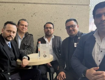 Caída en ranking de felicidad, polémica por lactancia y crítica al IMSS marcan la agenda social