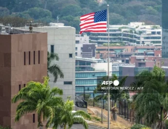 Elecciones en Francia, crisis en Perú y crimen en Rusia marcan la agenda internacional