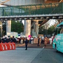 Bloqueo en autopista México-Cuernavaca por falta de agua colapsa salida de Semana Santa