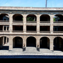 Estudiante de 15 años asesina a dos profesoras en preparatoria de Lázaro Cárdenas