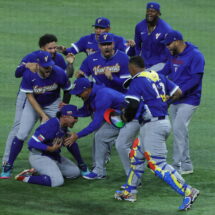 Venezuela gana su primer Clásico Mundial de Béisbol ante Estados Unidos