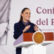 CNTE inicia paro nacional de 72 horas con marcha al Zócalo y exige 100% de aumento salarial