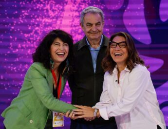 Sheinbaum rechaza intervención militar en Cuba y descarta crisis con España durante cumbre en Barcelona