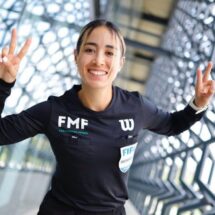 Katia Itzel García enfrenta reacciones misóginas tras expulsar a Sergio Bueno en partido de Liga MX