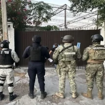 Marina realiza operativos en CDMX, Edomex, Morelos y AICM; detienen a cubano en Cancún