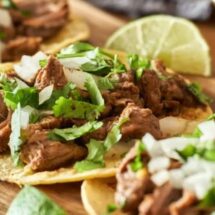 México celebra el Día Nacional del Taco con alto consumo anual y preferencia por el taco de pastor