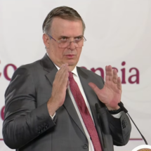 Marcelo Ebrard niega abuso por estancia de su hijo en embajada de Reino Unido