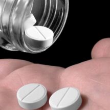 Alertan sistemas de salud de España y Colombia por peligroso reto del paracetamol en adolescentes