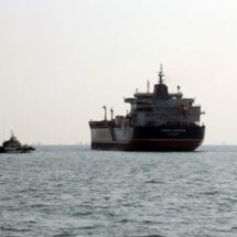Estados Unidos inicia bloqueo naval en Estrecho de Ormuz; Trump amenaza con eliminar buques iraníes