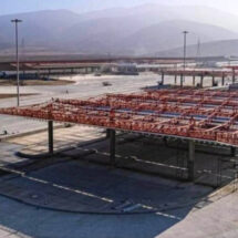 Bomberos de confianza exigen homologación salarial en Tijuana entre críticas por el bacheo