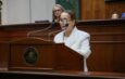Elizabeth Montoya regresa al Congreso de Sinaloa tras atentado y aspira a la alcaldía de Culiacán en 2027