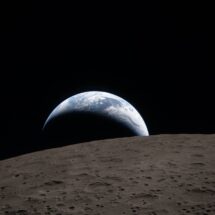 Artemis II captura imágenes históricas desde la cara oculta de la Luna mientras el Ártico registra mínimo de hielo