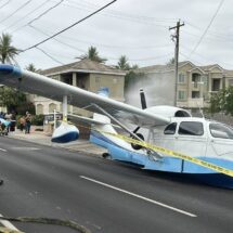 Avioneta aterriza de emergencia en calle de Phoenix sin víctimas graves
