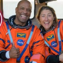 Video viral muestra el reencuentro de la astronauta Christina Koch con su perro tras la misión Artemis II